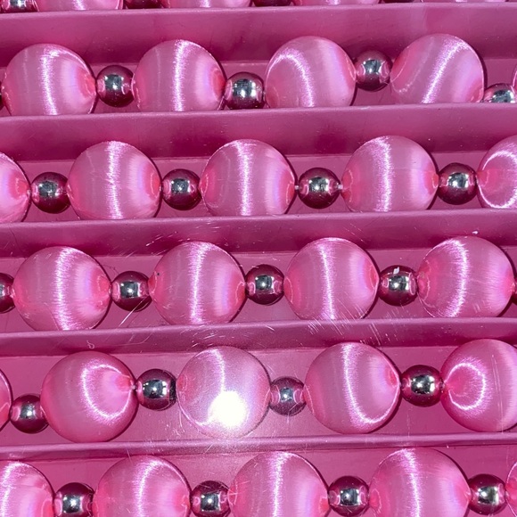 6ft Pink and Silver Garland - Picture 4 of 5